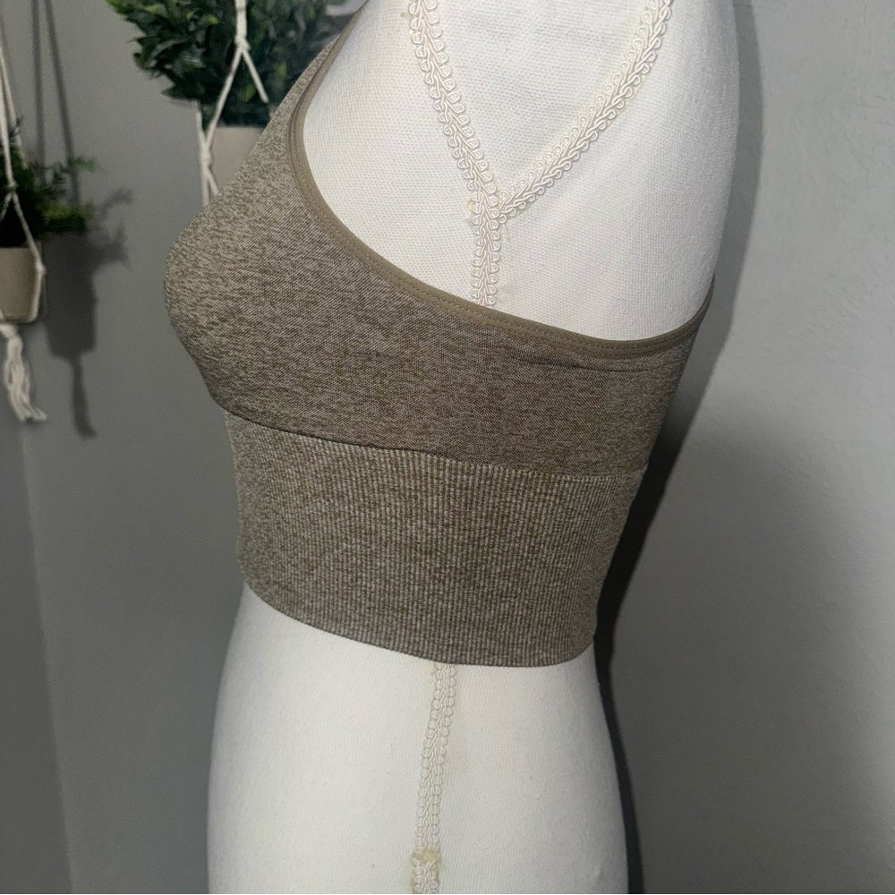 PINK Active Victoria Secret’s‎ Seamless Crop Tank Sports Bra Green Women’s Small - Picture 3 of 8